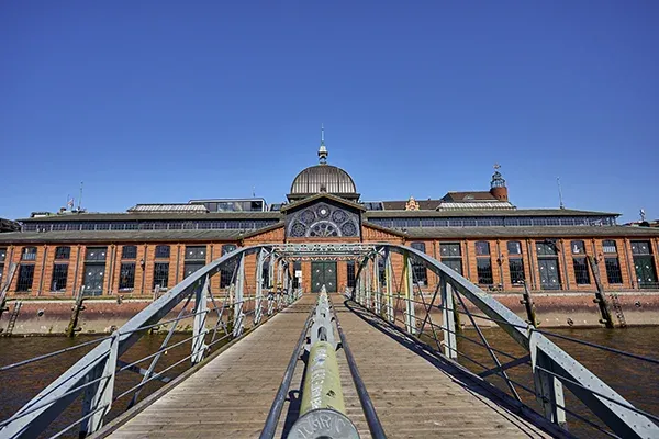 Fischauktionshalle auf der Elbmeile
