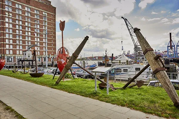 QR-Punkt 54 Museumshafen – Anker