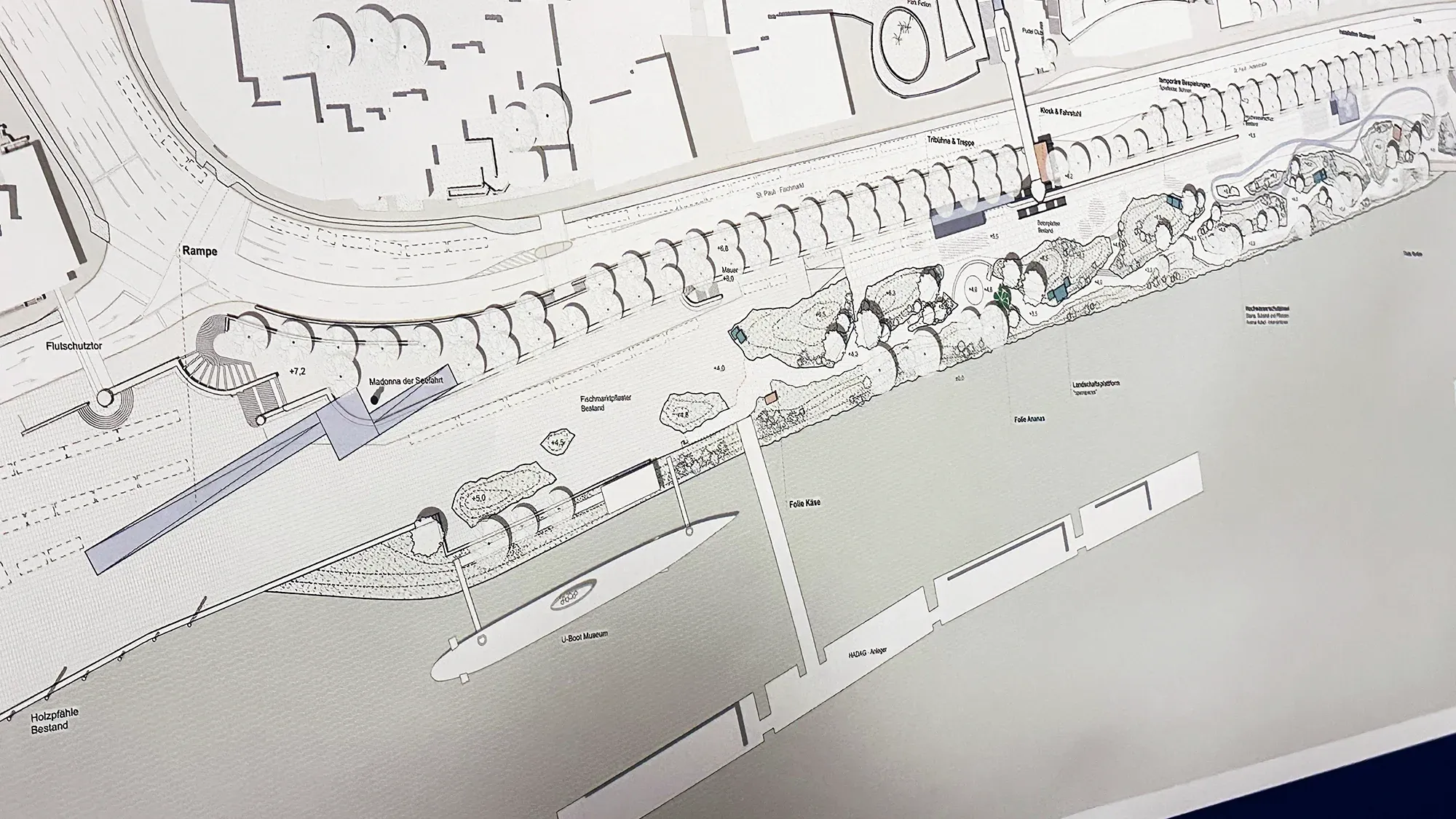 Neugestaltung der Hafenkante 