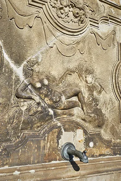 QR-Code 6 - Minerva Brunnen - Fischmarkt