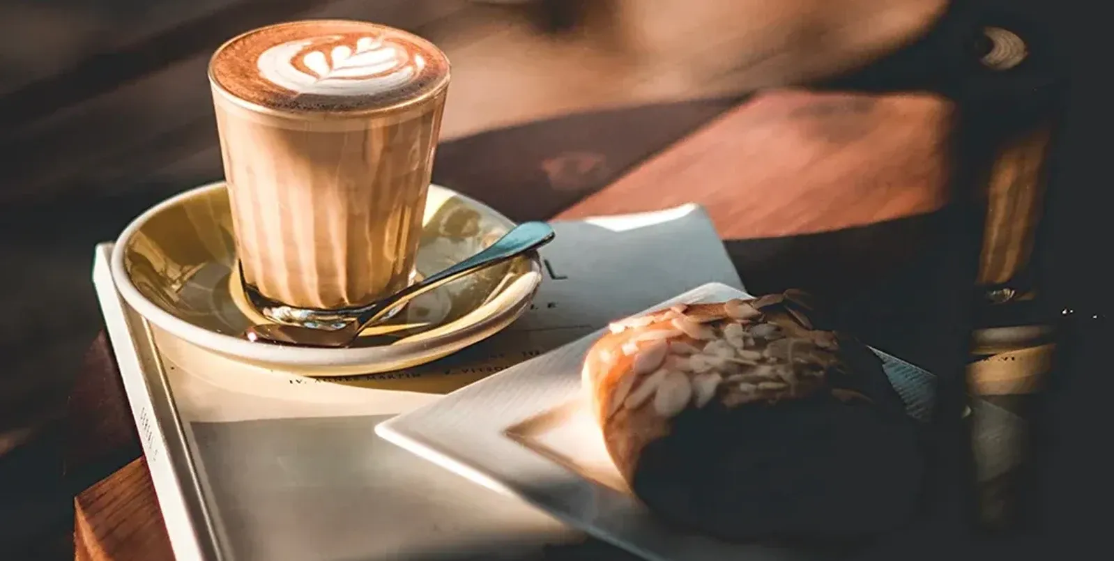 Café & Kuchen auf der elbmeile