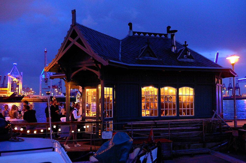 elbmeile Doens Museumshafen Oevelgoenne Bjoern Nicolaisen.jpg