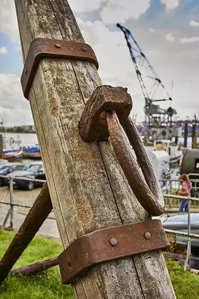 QR-Punkt 54 Museumshafen – Anker