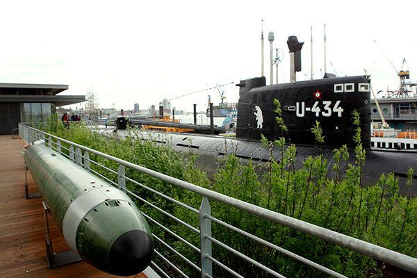 elbmeile hamburg U-434 St Pauli Fischmarkt Holm Roehner