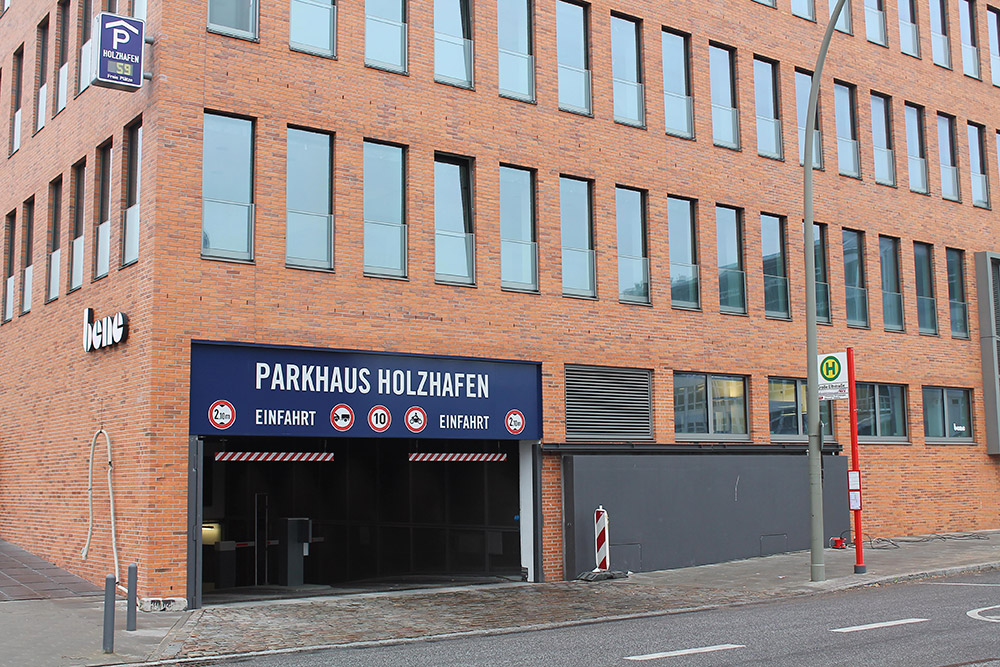 Apcoa Parking auf der Elbmeile