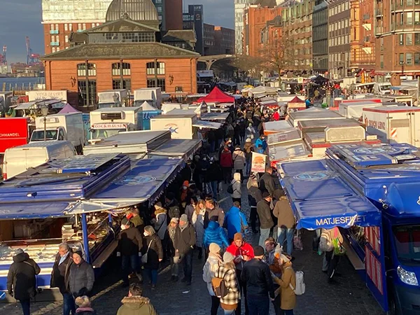 Fischmarkt-Wiedereroeffnung © Wilfried Thal