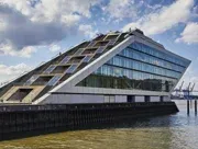 Elbmeile QR-Punkt 32 - Dockland